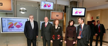 Antena 3, la primera televisión privada que recibe a los Reyes