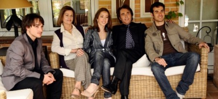 Antena 3 estrena la TV movie 'Raphael' el miércoles 29