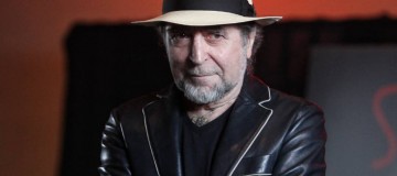 MANUEL RÍOS SE HARÁ CARGO DE LOS GUIONES DEL BIOPIC DE JOAQUÍN SABINA.
