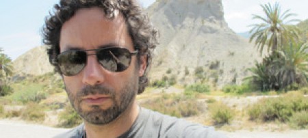 Un convoy americano en el desierto.